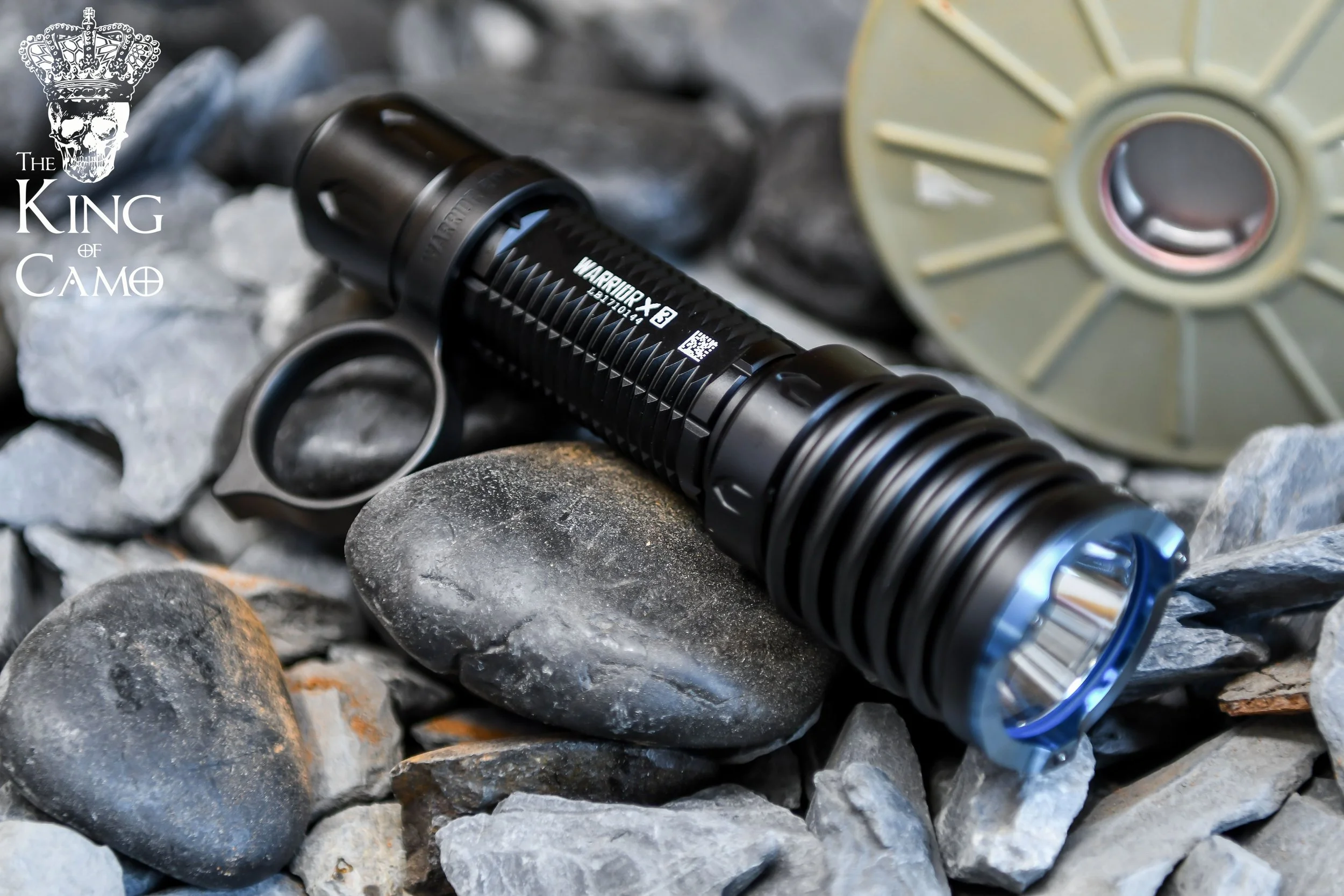 Olight オーライトWarrior X3懐中電灯 ledフラッシュライト